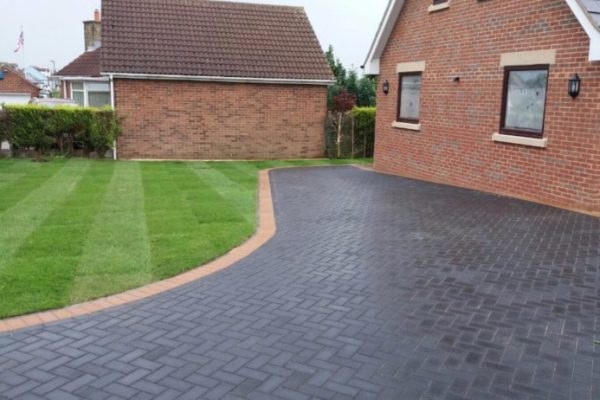 Interlock-Curbstones-1